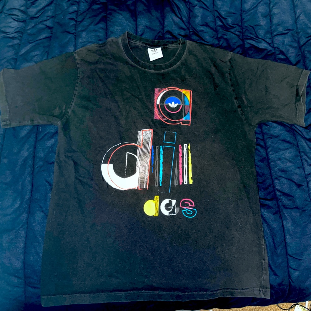 ADIDAS black T shirt XL